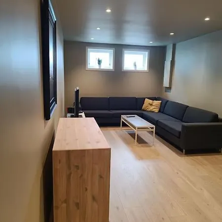 Stor Og Trivelig Enebolig Pa Madla 度假居 斯塔万格